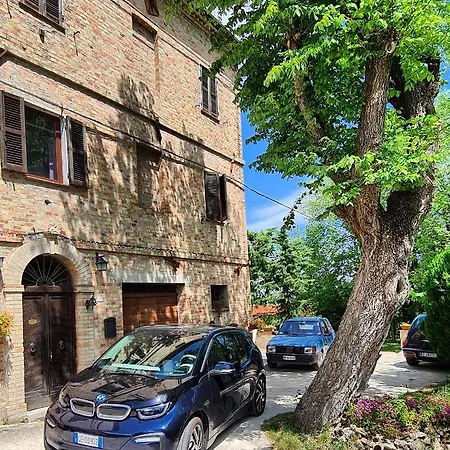 La Cascina Di Muttley Apartment *