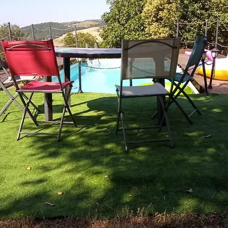 La Cascina Di Muttley アパート Doglio (Ancona)